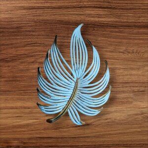 Retro White & Goldtone Leaf Brooch Pin Vintage Costume Jewelry 3-Inch Statement